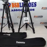 LOTE 386 - 02 TRIPES PARA CÂMERAS MARCA TOMATE. (NO ESTADO) ATENÇÃO! FAZER A VISITAÇÃO ANTES DE ARREMATAR, NÃO SABEMOS SE FUNCIONA. LEILÃO NÃO TEM GARANTIA E NEM DEVOLUÇÃO, SUJEITO A POSSÍVEIS AVARIAS VISÍVEIS/OCULTAS E/OU AUSÊNCIA DE COMPONENTES.