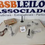 LOTE 191 - 01 JOGO DE BOBINA DE IGNIÇÃO JOURNEY GRAND CARAVAN 3,6 V6 2011 A A2016 E KIT DE PISTÃO E ANÉIS CHRYSLER 300C PESNTASTAR MOPAR. (NO ESTADO) ATENÇÃO! FAZER A VISITAÇÃO ANTES DE ARREMATAR, NÃO SABEMOS SE FUNCIONA. LEILÃO NÃO TEM GARANTIA E NEM DEVOLUÇÃO, SUJEITO A POSSÍVEIS AVARIAS VISÍVEIS/OCULTAS E/OU AUSÊNCIA DE COMPONENTES.