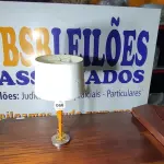 LOTE 066 - 01 ABAJUR (LAMP). (NO ESTADO EM QUE SE ENCONTRA. SUJEITO A AVARIAS OCULTAS/VISÍVEIS.) AU2249Y