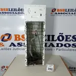 LOTE 283 - 01 BEBEDOURO PARA GARRAFÃO. (NO ESTADO) ATENÇÃO! FAZER A VISITAÇÃO ANTES DE ARREMATAR, NÃO SABEMOS SE FUNCIONA. LEILÃO NÃO TEM GARANTIA E NEM DEVOLUÇÃO, SUJEITO A POSSÍVEIS AVARIAS VISÍVEIS/OCULTAS E/OU AUSÊNCIA DE COMPONENTES.