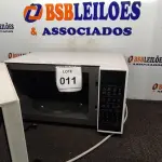 LOTE 011 - 01 MICRO-ONDAS LG 127V (MICROWAVE). (NO ESTADO EM QUE SE ENCONTRA. SUJEITO A AVARIAS OCULTAS/VISÍVEIS.) BF8671F