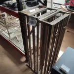 LOTE 393 - 03 SUPORTES PARA MÁQUINA DE LAVAR LOUÇA INDUSTRIAL EM INOX. (NO ESTADO) ATENÇÃO! FAZER A VISITAÇÃO ANTES DE ARREMATAR, NÃO SABEMOS SE FUNCIONA. LEILÃO NÃO TEM GARANTIA E NEM DEVOLUÇÃO, SUJEITO A POSSÍVEIS AVARIAS VISÍVEIS/OCULTAS E/OU AUSÊNCIA DE COMPONENTES.