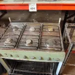LOTE 401 - 01 FOGÃO 06 BOCAS MARCA DAKO. (NO ESTADO) ATENÇÃO! FAZER A VISITAÇÃO ANTES DE ARREMATAR, NÃO SABEMOS SE FUNCIONA. LEILÃO NÃO TEM GARANTIA E NEM DEVOLUÇÃO, SUJEITO A POSSÍVEIS AVARIAS VISÍVEIS/OCULTAS E/OU AUSÊNCIA DE COMPONENTES.