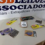 LOTE 192 - 01 LOTE COM JOGOS DE PASTILHA DE FREIO DIVERSAS E 02 CORRENTES DE MOTO YAMAHA FAZER 2008. (NO ESTADO) ATENÇÃO! FAZER A VISITAÇÃO ANTES DE ARREMATAR, NÃO SABEMOS SE FUNCIONA. LEILÃO NÃO TEM GARANTIA E NEM DEVOLUÇÃO, SUJEITO A POSSÍVEIS AVARIAS VISÍVEIS/OCULTAS E/OU AUSÊNCIA DE COMPONENTES.