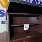 LOTE 022 - 01 ARMÁRIO SUSPENSO. (NO ESTADO EM QUE SE ENCONTRA. SUJEITO A AVARIAS OCULTAS/VISÍVEIS.)