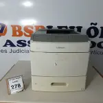 LOTE 278 - 01 IMPRESSORA LEXMARK T654DN.  (NO ESTADO) ATENÇÃO! FAZER A VISITAÇÃO ANTES DE ARREMATAR, NÃO SABEMOS SE FUNCIONA. LEILÃO NÃO TEM GARANTIA E NEM DEVOLUÇÃO, SUJEITO A POSSÍVEIS AVARIAS VISÍVEIS/OCULTAS E/OU AUSÊNCIA DE COMPONENTES.