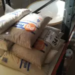LOTE 341 - 10 PACOTES DE GRANITINA/08 PARA GRAFIADO COM 4KG CADA. (NO ESTADO) ATENÇÃO! FAZER A VISITAÇÃO ANTES DE ARREMATAR, NÃO SABEMOS SE FUNCIONA. LEILÃO NÃO TEM GARANTIA E NEM DEVOLUÇÃO, SUJEITO A POSSÍVEIS AVARIAS VISÍVEIS/OCULTAS E/OU AUSÊNCIA DE COMPONENTES.