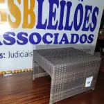 LOTE 041 - 01 MESA JARDIM.  (NO ESTADO EM QUE SE ENCONTRA. SUJEITO A AVARIAS OCULTAS/VISÍVEIS.) AV9406R