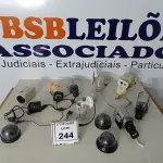 LOTE 244 - 01 LOTE C/VÁRIAS CÂMERAS DE SEGURANÇA MARCAS E MODELOS DIVERSOS. (NO ESTADO) ATENÇÃO! FAZER A VISITAÇÃO ANTES DE ARREMATAR, NÃO SABEMOS SE FUNCIONA. LEILÃO NÃO TEM GARANTIA E NEM DEVOLUÇÃO, SUJEITO A POSSÍVEIS AVARIAS VISÍVEIS/OCULTAS E/OU AUSÊNCIA DE COMPONENTES.