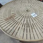 LOTE 177 - 01 MESA DE JARDIM. (NO ESTADO EM QUE SE ENCONTRA. SUJEITO A AVARIAS OCULTAS/VISÍVEIS.) AV9500U
