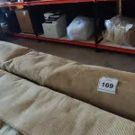 LOTE 169 - 01 TAPETE. (NO ESTADO EM QUE SE ENCONTRA. SUJEITO A AVARIAS OCULTAS/VISÍVEIS.) AU2179J