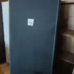 LOTE 162 - 01 BASE DE CAMA BOX SOLTEIRO. (NO ESTADO EM QUE SE ENCONTRA. SUJEITO A AVARIAS OCULTAS/VISÍVEIS.)