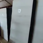 LOTE 161 - 02 BASES DE CAMA BOX CASAL. (NO ESTADO EM QUE SE ENCONTRA. SUJEITO A AVARIAS OCULTAS/VISÍVEIS.)