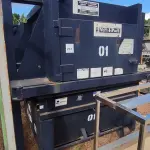 LOTE 261 - 01 COMPACTADORA. (NO ESTADO EM QUE SE ENCONTRA. SUJEITO A AVARIAS OCULTAS/VISÍVEIS.) AV9430J
