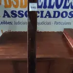 LOTE 180 - 01 TELA DE PROJEÇÃO ELÉTRICA. (NO ESTADO EM QUE SE ENCONTRA. SUJEITO A AVARIAS OCULTAS/VISÍVEIS.)