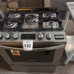 LOTE 132 - 01 FOGÃO BRASTEMP 5 BOCAS 220VOLTS. (NO ESTADO EM QUE SE ENCONTRA. SUJEITO A AVARIAS OCULTAS/VISÍVEIS.) BH1476B