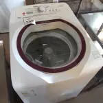 LOTE 130 - 01 LAVA ROUPA BRASTEMP 15KG 127VOLTS. (NO ESTADO EM QUE SE ENCONTRA. SUJEITO A AVARIAS OCULTAS/VISÍVEIS.) AV9913Y