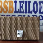 LOTE 201 - 01 MESA DE JARDIM. (NO ESTADO EM QUE SE ENCONTRA. SUJEITO A AVARIAS OCULTAS/VISÍVEIS.) BH1539B