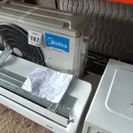 LOTE 187 - 01 AR CONDICIONADO SPRINGER MIDEA INVERTER 18.000BTUS COM CONTROLE. (NO ESTADO EM QUE SE ENCONTRA. SUJEITO A AVARIAS OCULTAS/VISÍVEIS.) BF8547A