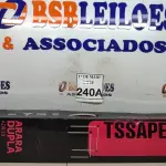 LOTE 240 - 01 ARARA DUPLA MONTÁVEL AÇO INOX SUPORTA 30KL 4 PÉS COM RODINHAS POSSUEM TRAVAS TAMANHO A1.60CM L 0,94CM  (NOVO) (NO ESTADO) ATENÇÃO! FAZER A VISITAÇÃO ANTES DE ARREMATAR, NÃO SABEMOS SE FUNCIONA. LEILÃO NÃO TEM GARANTIA E NEM DEVOLUÇÃO, SUJEITO A POSSÍVEIS AVARIAS VISÍVEIS/OCULTAS E/OU AUSÊNCIA DE COMPONENTES.
