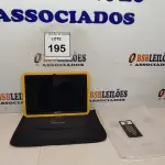LOTE 195 - 01 TABLET SEM FONTE COM CASE MARCA POSITIVO. (NO ESTADO) ATENÇÃO! FAZER A VISITAÇÃO ANTES DE ARREMATAR, NÃO SABEMOS SE FUNCIONA, LEILÃO NÃO TEM GARANTIA E NEM DEVOLUÇÃO, SUJEITO A POSSÍVEIS AVARIAS VISÍVEIS/OCULTAS E/OU AUSÊNCIA DE COMPONENTES.