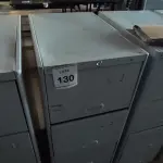 LOTE 130 - 01 ARQUIVO DE AÇO 04 GAVETAS. (NO ESTADO) ATENÇÃO! FAZER A VISITAÇÃO ANTES DE ARREMATAR, NÃO SABEMOS SE FUNCIONA, LEILÃO NÃO TEM GARANTIA E NEM DEVOLUÇÃO, SUJEITO A POSSÍVEIS AVARIAS VISÍVEIS/OCULTAS E/OU AUSÊNCIA DE COMPONENTES.