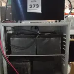 LOTE 273 - 01 NOBREAK MARCA LACERDA E UM BANCO DE BATERIAS COM 4 BATERIAS. (NO ESTADO) ATENÇÃO! FAZER A VISITAÇÃO ANTES DE ARREMATAR, NÃO SABEMOS SE FUNCIONA, LEILÃO NÃO TEM GARANTIA E NEM DEVOLUÇÃO, SUJEITO A POSSÍVEIS AVARIAS VISÍVEIS/OCULTAS E/OU AUSÊNCIA DE COMPONENTES.