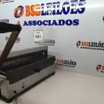 LOTE 181 - 01 ENCADERNADORA MARCA LASSANE. (NO ESTADO) ATENÇÃO! FAZER A VISITAÇÃO ANTES DE ARREMATAR, NÃO SABEMOS SE FUNCIONA, LEILÃO NÃO TEM GARANTIA E NEM DEVOLUÇÃO, SUJEITO A POSSÍVEIS AVARIAS VISÍVEIS/OCULTAS E/OU AUSÊNCIA DE COMPONENTES.