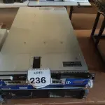 LOTE 236 - 02 GABINETES DE SERVIDOR. (NO ESTADO) ATENÇÃO! FAZER A VISITAÇÃO ANTES DE ARREMATAR, NÃO SABEMOS SE FUNCIONA, LEILÃO NÃO TEM GARANTIA E NEM DEVOLUÇÃO, SUJEITO A POSSÍVEIS AVARIAS VISÍVEIS/OCULTAS E/OU AUSÊNCIA DE COMPONENTES.