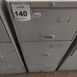 LOTE 140 - 01 ARQUIVO DE AÇO 04 GAVETAS. (NO ESTADO) ATENÇÃO! FAZER A VISITAÇÃO ANTES DE ARREMATAR, NÃO SABEMOS SE FUNCIONA, LEILÃO NÃO TEM GARANTIA E NEM DEVOLUÇÃO, SUJEITO A POSSÍVEIS AVARIAS VISÍVEIS/OCULTAS E/OU AUSÊNCIA DE COMPONENTES.