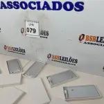 LOTE 079 - 05 BATERIAS METÁLICAS. (NO ESTADO) ATENÇÃO! FAZER A VISITAÇÃO ANTES DE ARREMATAR, NÃO SABEMOS SE FUNCIONA, LEILÃO NÃO TEM GARANTIA E NEM DEVOLUÇÃO, SUJEITO A POSSÍVEIS AVARIAS VISÍVEIS/OCULTAS E/OU AUSÊNCIA DE COMPONENTES.