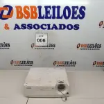 LOTE 006 - 01 PROJETOR MULTIMÍDIA PRO-X SVGA MODELO PDG-DSU20N MARCA SANYO. (NO ESTADO) ATENÇÃO! FAZER A VISITAÇÃO ANTES DE ARREMATAR, NÃO SABEMOS SE FUNCIONA, LEILÃO NÃO TEM GARANTIA E NEM DEVOLUÇÃO, SUJEITO A POSSÍVEIS AVARIAS VISÍVEIS/OCULTAS E/OU AUSÊNCIA DE COMPONENTES.