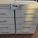 LOTE 154 - 02 GAVETEIROS DE ESCRITÓRIO. (NO ESTADO) ATENÇÃO! FAZER A VISITAÇÃO ANTES DE ARREMATAR, NÃO SABEMOS SE FUNCIONA, LEILÃO NÃO TEM GARANTIA E NEM DEVOLUÇÃO, SUJEITO A POSSÍVEIS AVARIAS VISÍVEIS/OCULTAS E/OU AUSÊNCIA DE COMPONENTES.