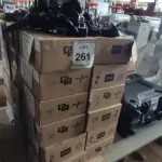 LOTE 261 - 01 LOTE COM GRANDES QUANTIDADES DE APARELHOS TELEFÔNICOS MARCAS E MODELOS DIVERSOS. (NO ESTADO) ATENÇÃO! FAZER A VISITAÇÃO ANTES DE ARREMATAR, NÃO SABEMOS SE FUNCIONA, LEILÃO NÃO TEM GARANTIA E NEM DEVOLUÇÃO, SUJEITO A POSSÍVEIS AVARIAS VISÍVEIS/OCULTAS E/OU AUSÊNCIA DE COMPONENTES.