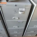 LOTE 080 - 01 ARQUIVO DE AÇO 04 GAVETAS. (NO ESTADO) ATENÇÃO! FAZER A VISITAÇÃO ANTES DE ARREMATAR, NÃO SABEMOS SE FUNCIONA, LEILÃO NÃO TEM GARANTIA E NEM DEVOLUÇÃO, SUJEITO A POSSÍVEIS AVARIAS VISÍVEIS/OCULTAS E/OU AUSÊNCIA DE COMPONENTES.
