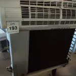 LOTE 193 - 01 AR CONDICIONADO MODELO SPRINGER MARCA CARRIER. (NO ESTADO) ATENÇÃO! FAZER A VISITAÇÃO ANTES DE ARREMATAR, NÃO SABEMOS SE FUNCIONA, LEILÃO NÃO TEM GARANTIA E NEM DEVOLUÇÃO, SUJEITO A POSSÍVEIS AVARIAS VISÍVEIS/OCULTAS E/OU AUSÊNCIA DE COMPONENTES.