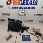 LOTE 003 - 01 CENTRAL MULTIMÍDIA SENTRA 121V. (NO ESTADO) ATENÇÃO! FAZER A VISITAÇÃO ANTES DE ARREMATAR, NÃO SABEMOS SE FUNCIONA, LEILÃO NÃO TEM GARANTIA E NEM DEVOLUÇÃO, SUJEITO A POSSÍVEIS AVARIAS VISÍVEIS/OCULTAS E/OU AUSÊNCIA DE COMPONENTES.