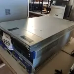 LOTE 229 - 03 GABINETES DE SERVIDOR COM AVARIAS. (NO ESTADO) ATENÇÃO! FAZER A VISITAÇÃO ANTES DE ARREMATAR, NÃO SABEMOS SE FUNCIONA, LEILÃO NÃO TEM GARANTIA E NEM DEVOLUÇÃO, SUJEITO A POSSÍVEIS AVARIAS VISÍVEIS/OCULTAS E/OU AUSÊNCIA DE COMPONENTES.