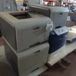 LOTE 226 - 04 IMPRESSORAS SENDO 03 ML-3471 MARCA SAMSUNG E 01 PHASER 400MARCA XEROX. (NO ESTADO) ATENÇÃO! FAZER A VISITAÇÃO ANTES DE ARREMATAR, NÃO SABEMOS SE FUNCIONA, LEILÃO NÃO TEM GARANTIA E NEM DEVOLUÇÃO, SUJEITO A POSSÍVEIS AVARIAS VISÍVEIS/OCULTAS E/OU AUSÊNCIA DE COMPONENTES.