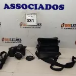 LOTE 031 - 01 MÁQUINA FOTOGRÁFICA FULL HD 1080 A PILHA MARCA KODAK COM CASE. (NO ESTADO) ATENÇÃO! FAZER A VISITAÇÃO ANTES DE ARREMATAR, NÃO SABEMOS SE FUNCIONA, LEILÃO NÃO TEM GARANTIA E NEM DEVOLUÇÃO, SUJEITO A POSSÍVEIS AVARIAS VISÍVEIS/OCULTAS E/OU AUSÊNCIA DE COMPONENTES.