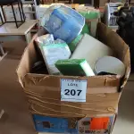LOTE 207 - 01 LOTE COM PERIFÉRICOS DIVERSOS. (NO ESTADO) ATENÇÃO! FAZER A VISITAÇÃO ANTES DE ARREMATAR, NÃO SABEMOS SE FUNCIONA, LEILÃO NÃO TEM GARANTIA E NEM DEVOLUÇÃO, SUJEITO A POSSÍVEIS AVARIAS VISÍVEIS/OCULTAS E/OU AUSÊNCIA DE COMPONENTES.