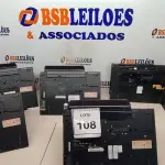 LOTE 108 - 05 NOTEBOOKS PARA RETIRADA DE PEÇAS. (NO ESTADO) ATENÇÃO! FAZER A VISITAÇÃO ANTES DE ARREMATAR, NÃO SABEMOS SE FUNCIONA, LEILÃO NÃO TEM GARANTIA E NEM DEVOLUÇÃO, SUJEITO A POSSÍVEIS AVARIAS VISÍVEIS/OCULTAS E/OU AUSÊNCIA DE COMPONENTES.