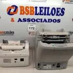 LOTE 172 - 02 CONTADORAS DE CÉDULAS SEM MARCA APARENTE. (NO ESTADO) ATENÇÃO! FAZER A VISITAÇÃO ANTES DE ARREMATAR, NÃO SABEMOS SE FUNCIONA, LEILÃO NÃO TEM GARANTIA E NEM DEVOLUÇÃO, SUJEITO A POSSÍVEIS AVARIAS VISÍVEIS/OCULTAS E/OU AUSÊNCIA DE COMPONENTES.