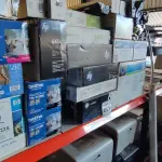LOTE 091 - 01 LOTE COM GRANDE QUANTIDADE DE TONNERS DE DIVERSAS MARCAS E MODELOS. (NO ESTADO) ATENÇÃO! FAZER A VISITAÇÃO ANTES DE ARREMATAR, NÃO SABEMOS SE FUNCIONA, LEILÃO NÃO TEM GARANTIA E NEM DEVOLUÇÃO, SUJEITO A POSSÍVEIS AVARIAS VISÍVEIS/OCULTAS E/OU AUSÊNCIA DE COMPONENTES.