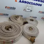 LOTE 163 - 03 MANGUEIRAS DE EVACUAÇÃO FLEXÍVEL. (NO ESTADO) ATENÇÃO! FAZER A VISITAÇÃO ANTES DE ARREMATAR, NÃO SABEMOS SE FUNCIONA, LEILÃO NÃO TEM GARANTIA E NEM DEVOLUÇÃO, SUJEITO A POSSÍVEIS AVARIAS VISÍVEIS/OCULTAS E/OU AUSÊNCIA DE COMPONENTES.