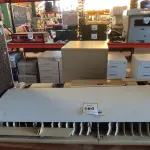 LOTE 164 - AR CONDICIONADO MARCA CARRIER E 01 CONDENSADORA. (NO ESTADO) ATENÇÃO! FAZER A VISITAÇÃO ANTES DE ARREMATAR, NÃO SABEMOS SE FUNCIONA, LEILÃO NÃO TEM GARANTIA E NEM DEVOLUÇÃO, SUJEITO A POSSÍVEIS AVARIAS VISÍVEIS/OCULTAS E/OU AUSÊNCIA DE COMPONENTES.