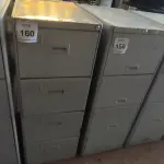 LOTE 160 - 01 ARQUIVO DE AÇO 04 GAVETAS. (NO ESTADO) ATENÇÃO! FAZER A VISITAÇÃO ANTES DE ARREMATAR, NÃO SABEMOS SE FUNCIONA, LEILÃO NÃO TEM GARANTIA E NEM DEVOLUÇÃO, SUJEITO A POSSÍVEIS AVARIAS VISÍVEIS/OCULTAS E/OU AUSÊNCIA DE COMPONENTES.