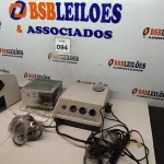 LOTE 094 - 03 EQUIPAMENTOS ODONTOLÓGICOS. (NO ESTADO) ATENÇÃO! FAZER A VISITAÇÃO ANTES DE ARREMATAR, NÃO SABEMOS SE FUNCIONA, LEILÃO NÃO TEM GARANTIA E NEM DEVOLUÇÃO, SUJEITO A POSSÍVEIS AVARIAS VISÍVEIS/OCULTAS E/OU AUSÊNCIA DE COMPONENTES.
