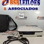 LOTE 033 - 01 PROJETOR LCD MODELO H434A MARCA EPSON COM CABO E CASE. (NO ESTADO) ATENÇÃO! FAZER A VISITAÇÃO ANTES DE ARREMATAR, NÃO SABEMOS SE FUNCIONA, LEILÃO NÃO TEM GARANTIA E NEM DEVOLUÇÃO, SUJEITO A POSSÍVEIS AVARIAS VISÍVEIS/OCULTAS E/OU AUSÊNCIA DE COMPONENTES.