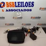 LOTE 191 - 01 CENTRAL DE MÍDIA AUTOMOTIVA MARCA ONE. (NO ESTADO) ATENÇÃO! FAZER A VISITAÇÃO ANTES DE ARREMATAR, NÃO SABEMOS SE FUNCIONA, LEILÃO NÃO TEM GARANTIA E NEM DEVOLUÇÃO, SUJEITO A POSSÍVEIS AVARIAS VISÍVEIS/OCULTAS E/OU AUSÊNCIA DE COMPONENTES.